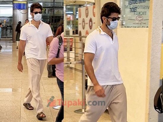 Vijay Deverakonda Back From Kochi